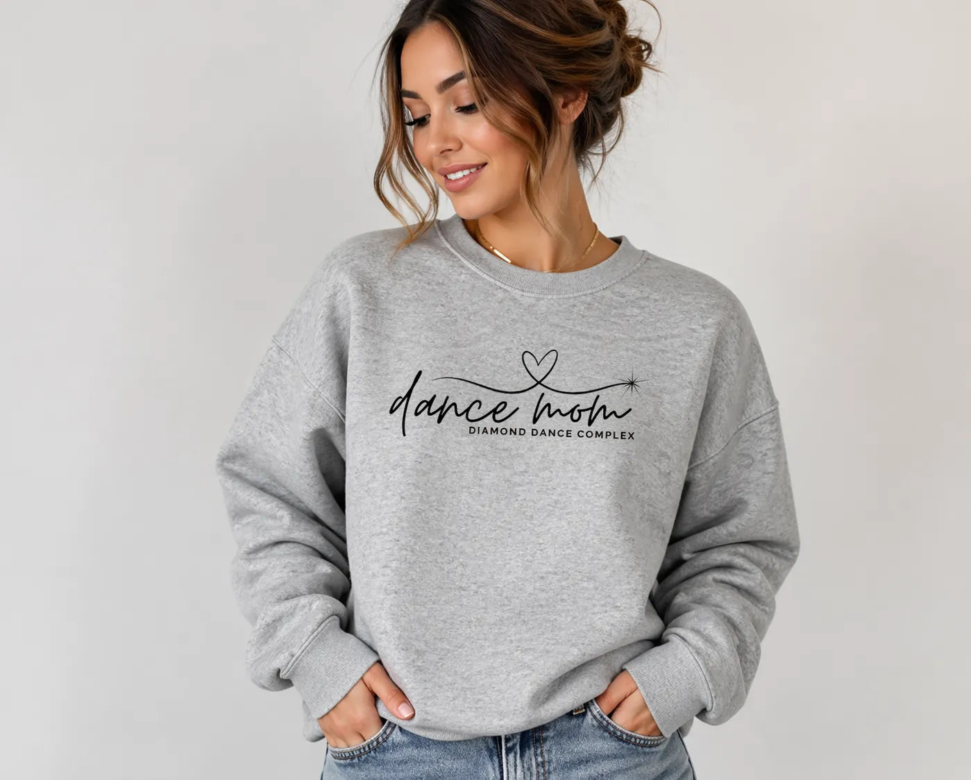 MOM CREWNECK